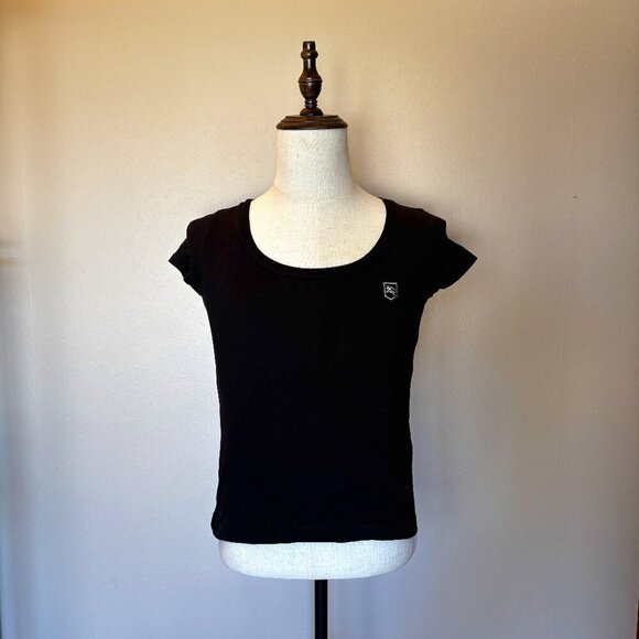 Burberry Blue Label Women’s Black Crest Tee Size 38 (US 4/6) - Picture 1 of 11